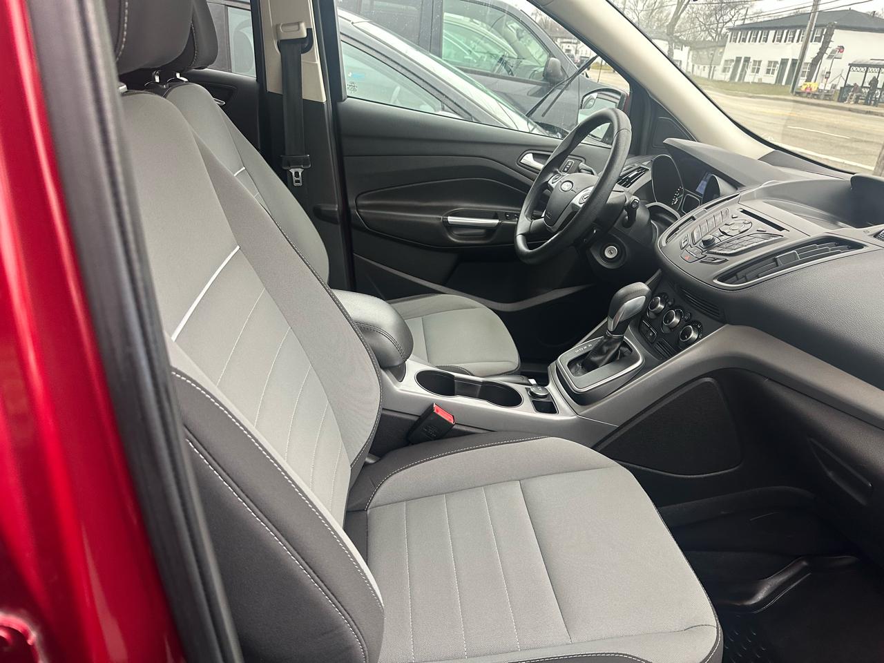 Ford Escape FWD 4dr SE 2014