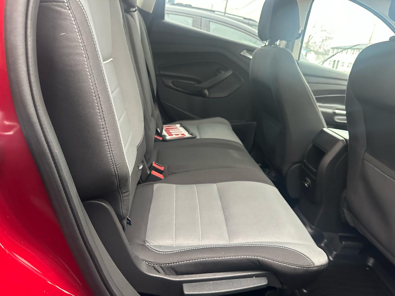 Ford Escape FWD 4dr SE 2014