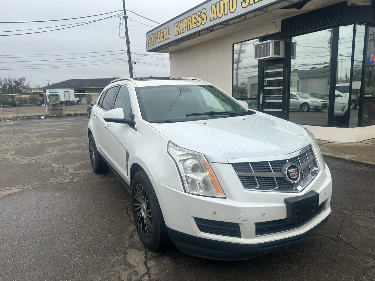 Cadillac SRX FWD 4dr Luxury Collection 2011