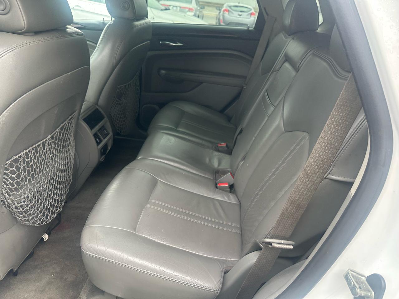 Cadillac SRX FWD 4dr Luxury Collection 2011