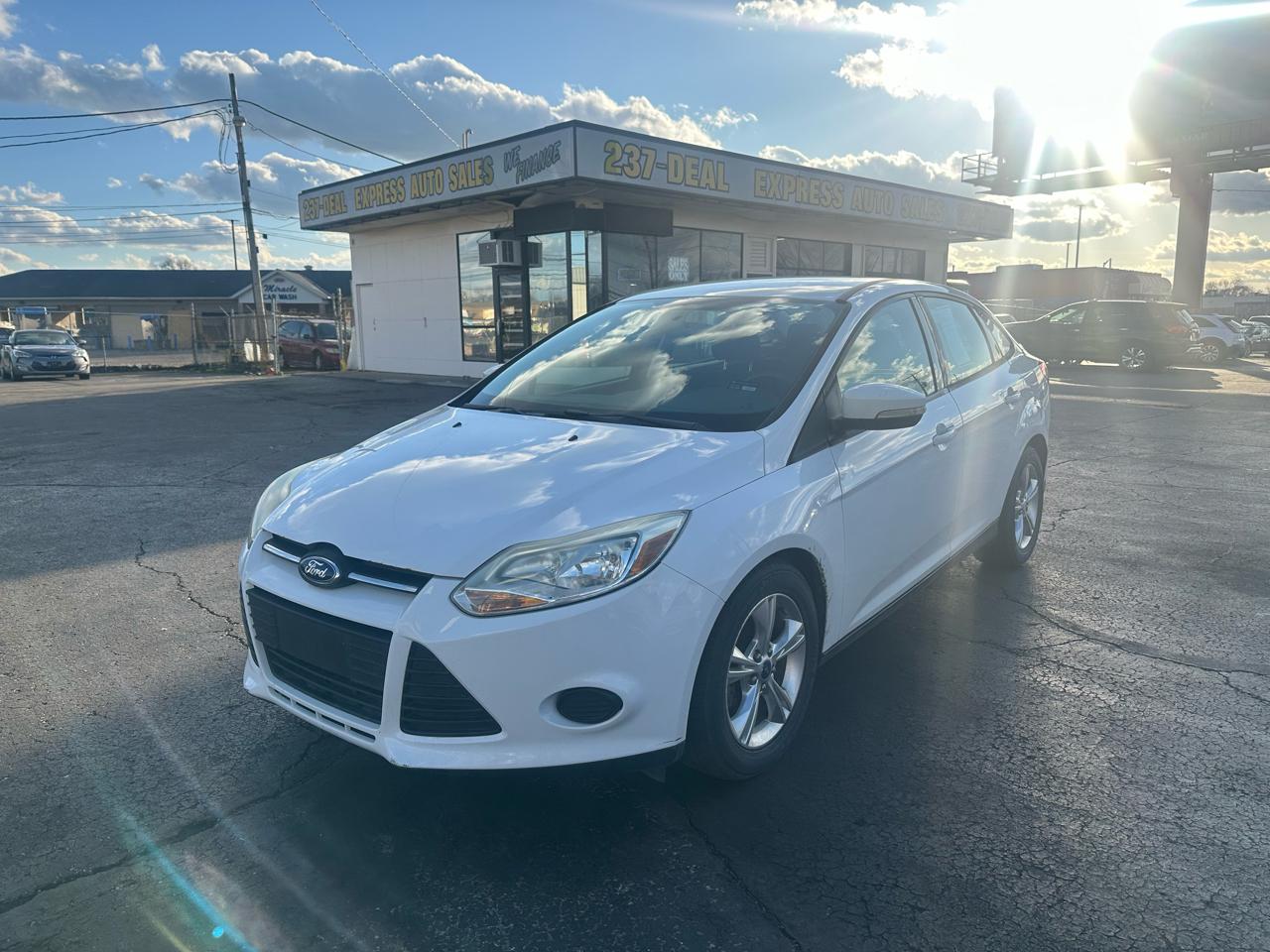 2013 Ford Focus 4dr Sdn SE