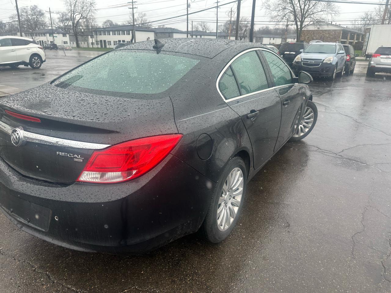 Buick Regal 4dr Sdn CXL RL6 (Russelsheim) *Ltd Avail* 2011