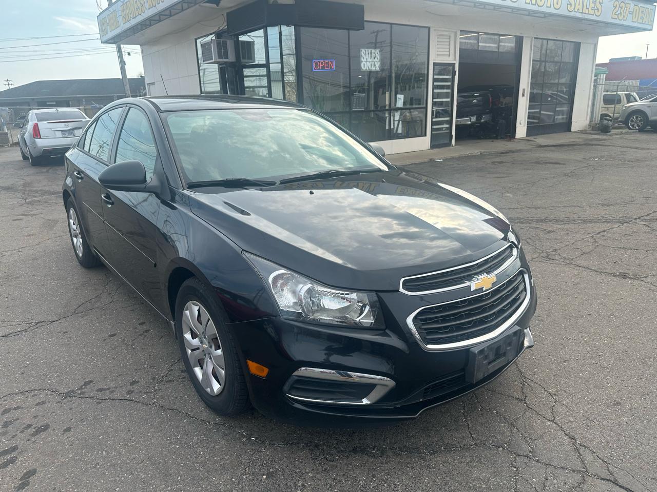 Chevrolet Cruze Limited 4dr Sdn Auto LS 2016