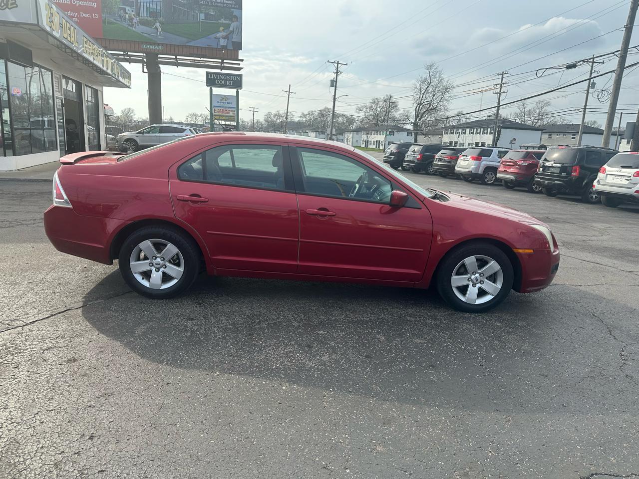 Ford Fusion 4dr Sdn I4 SE FWD 2008