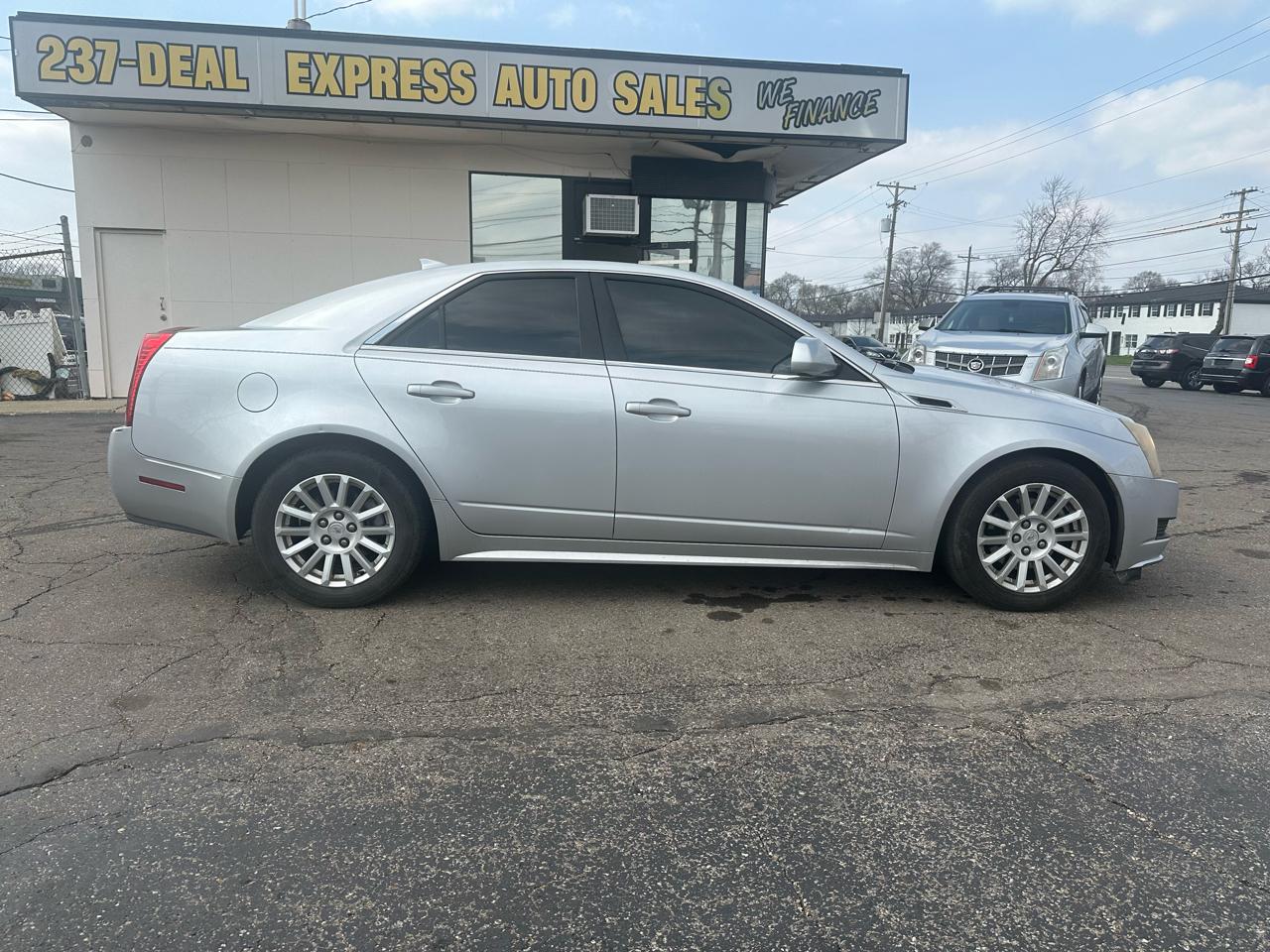 Cadillac CTS Sedan 4dr Sdn 3.0L AWD 2011