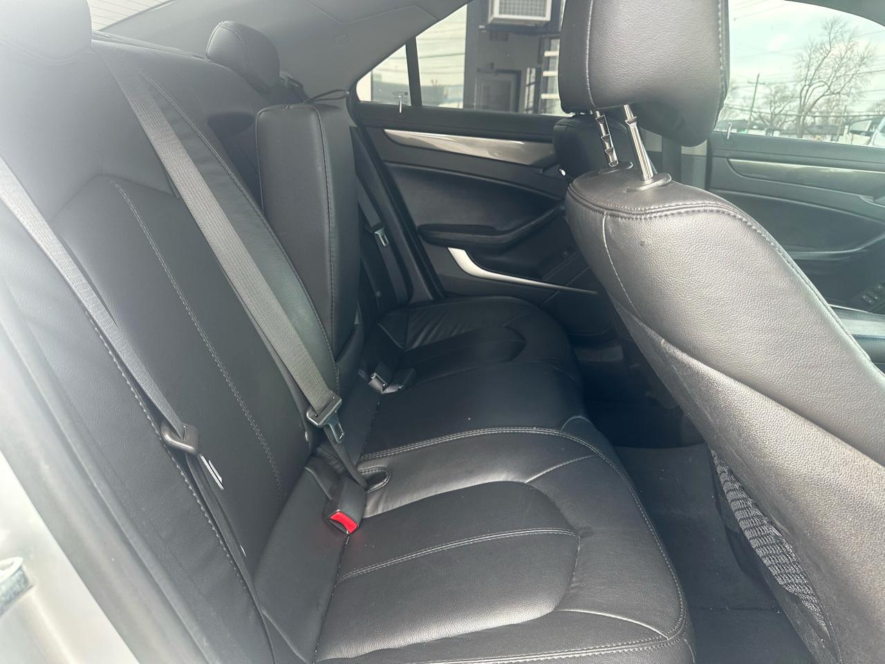 Cadillac CTS Sedan 4dr Sdn 3.0L AWD 2011