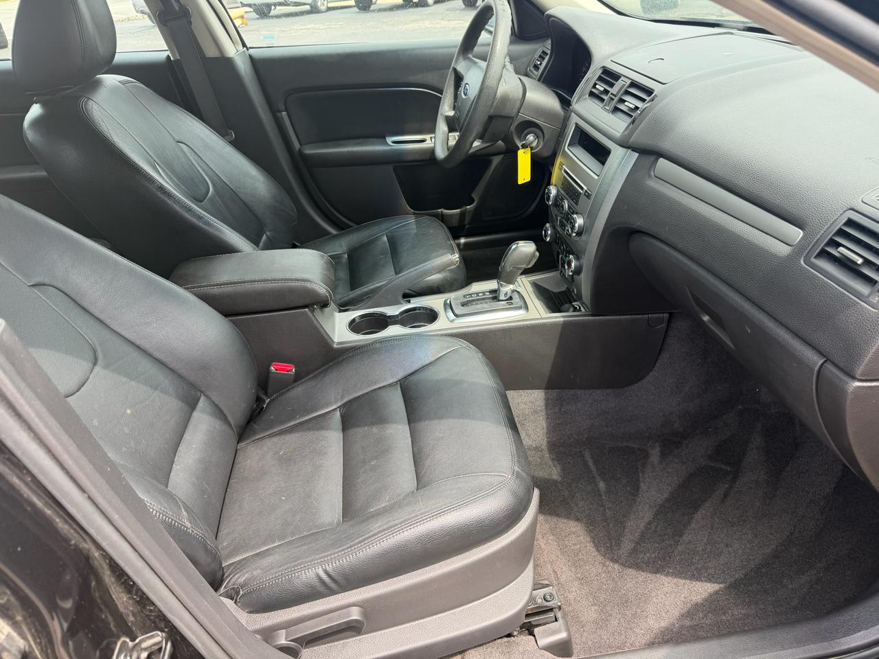 Ford Fusion 4dr Sdn SE FWD 2010