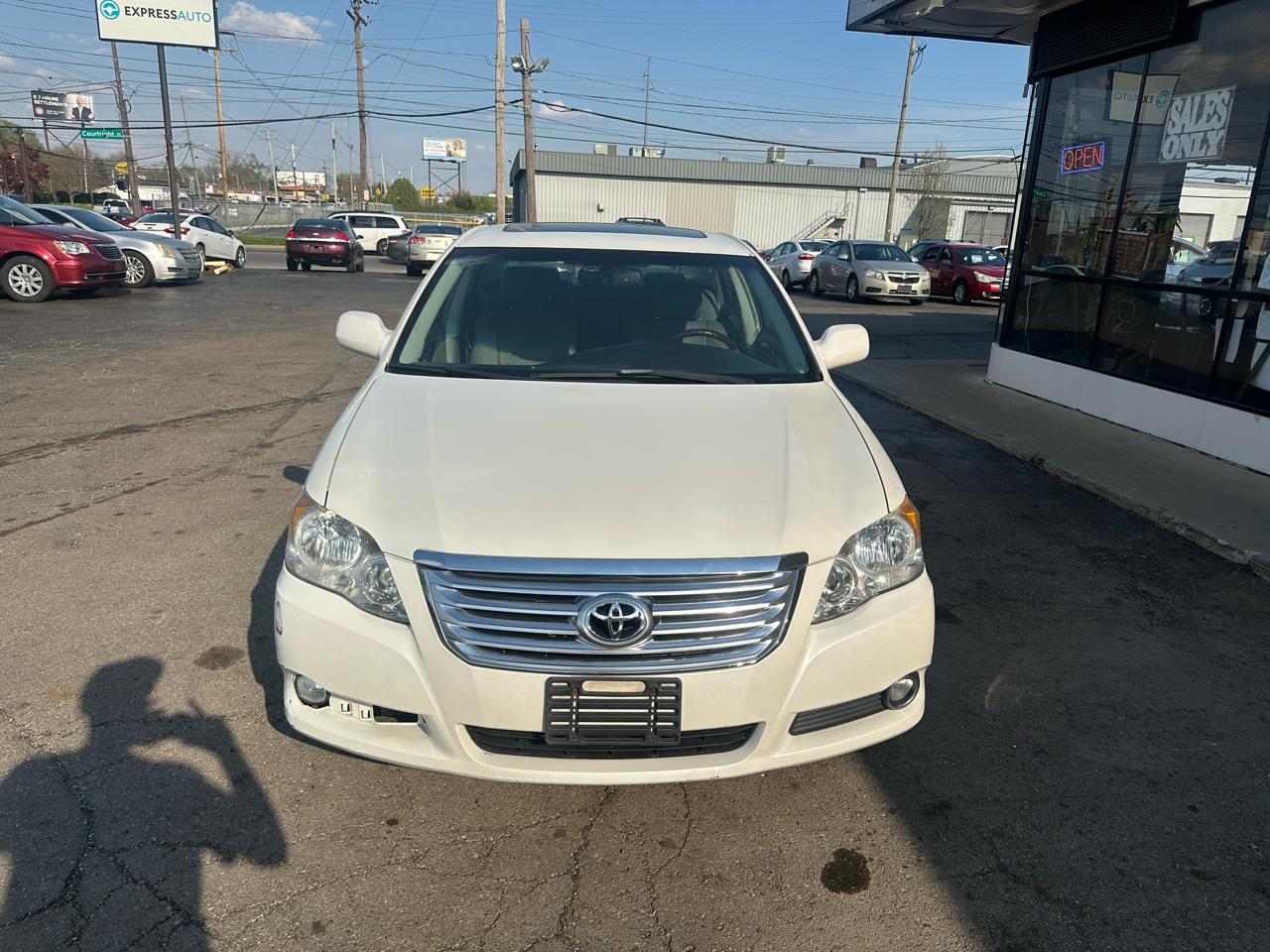 Toyota Avalon 4dr Sdn Touring (Natl) 2008