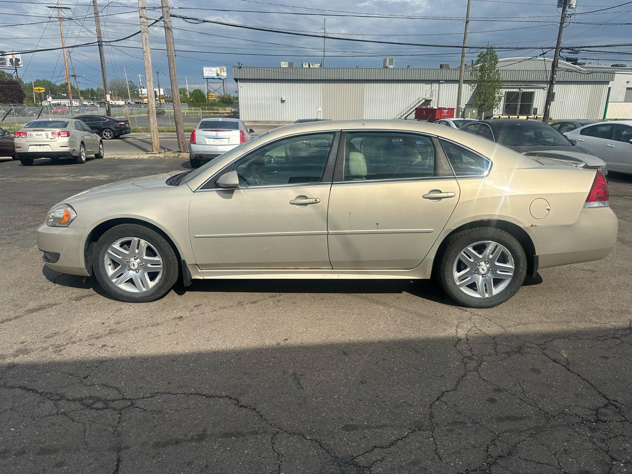 Chevrolet Impala 4dr Sdn LT Retail 2011