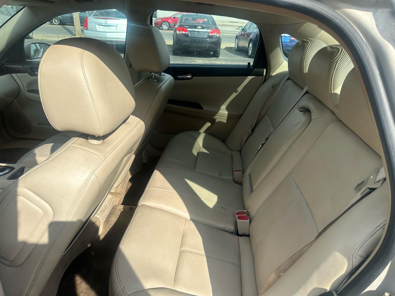 Chevrolet Impala 4dr Sdn LT Retail 2011