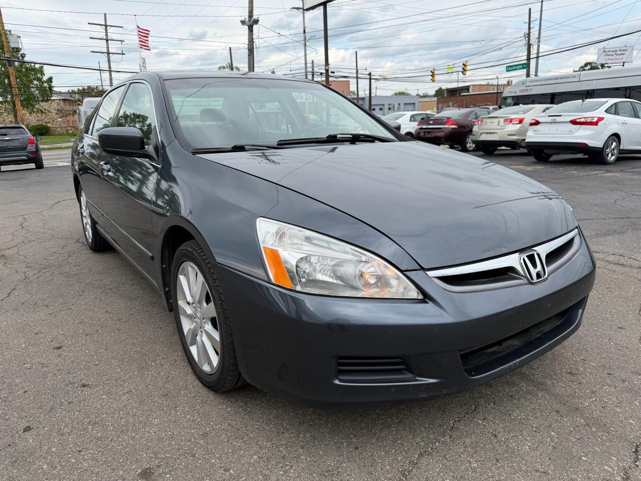 Honda Accord Sdn LX V6 AT 2006