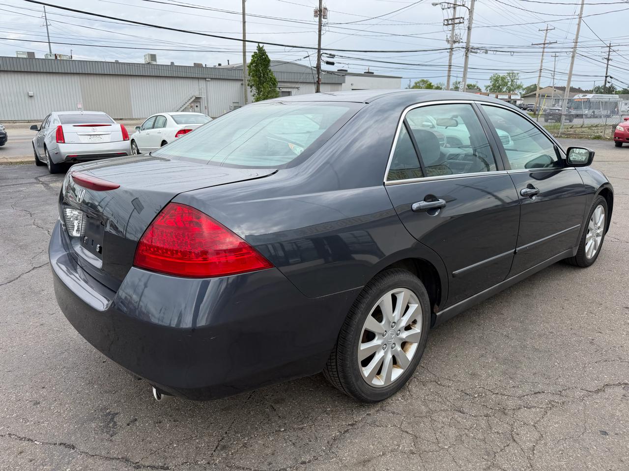 Honda Accord Sdn LX V6 AT 2006