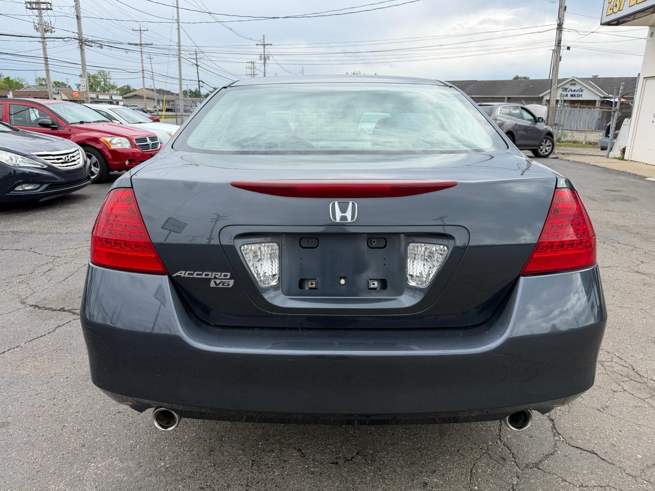 Honda Accord Sdn LX V6 AT 2006