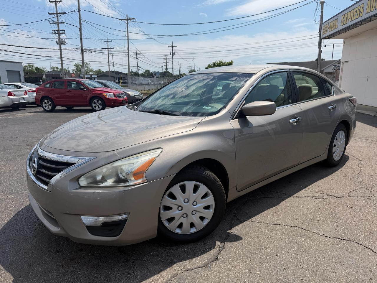 Nissan Altima 4dr Sdn I4 2.5 S 2015
