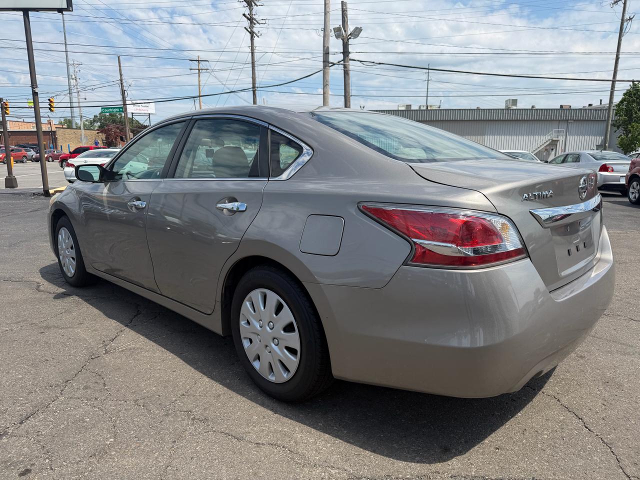 Nissan Altima 4dr Sdn I4 2.5 S 2015