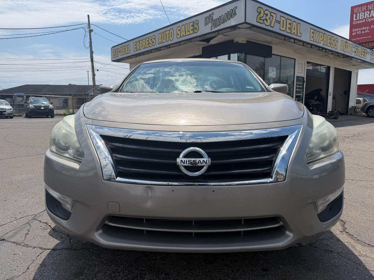 Nissan Altima 4dr Sdn I4 2.5 S 2015