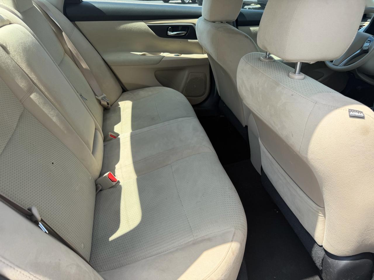 Nissan Altima 4dr Sdn I4 2.5 S 2015