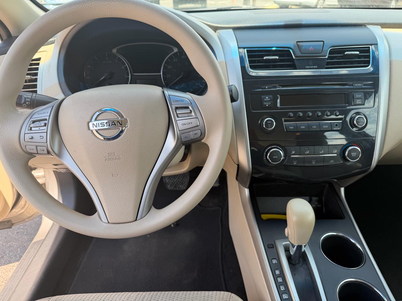 Nissan Altima 4dr Sdn I4 2.5 S 2015