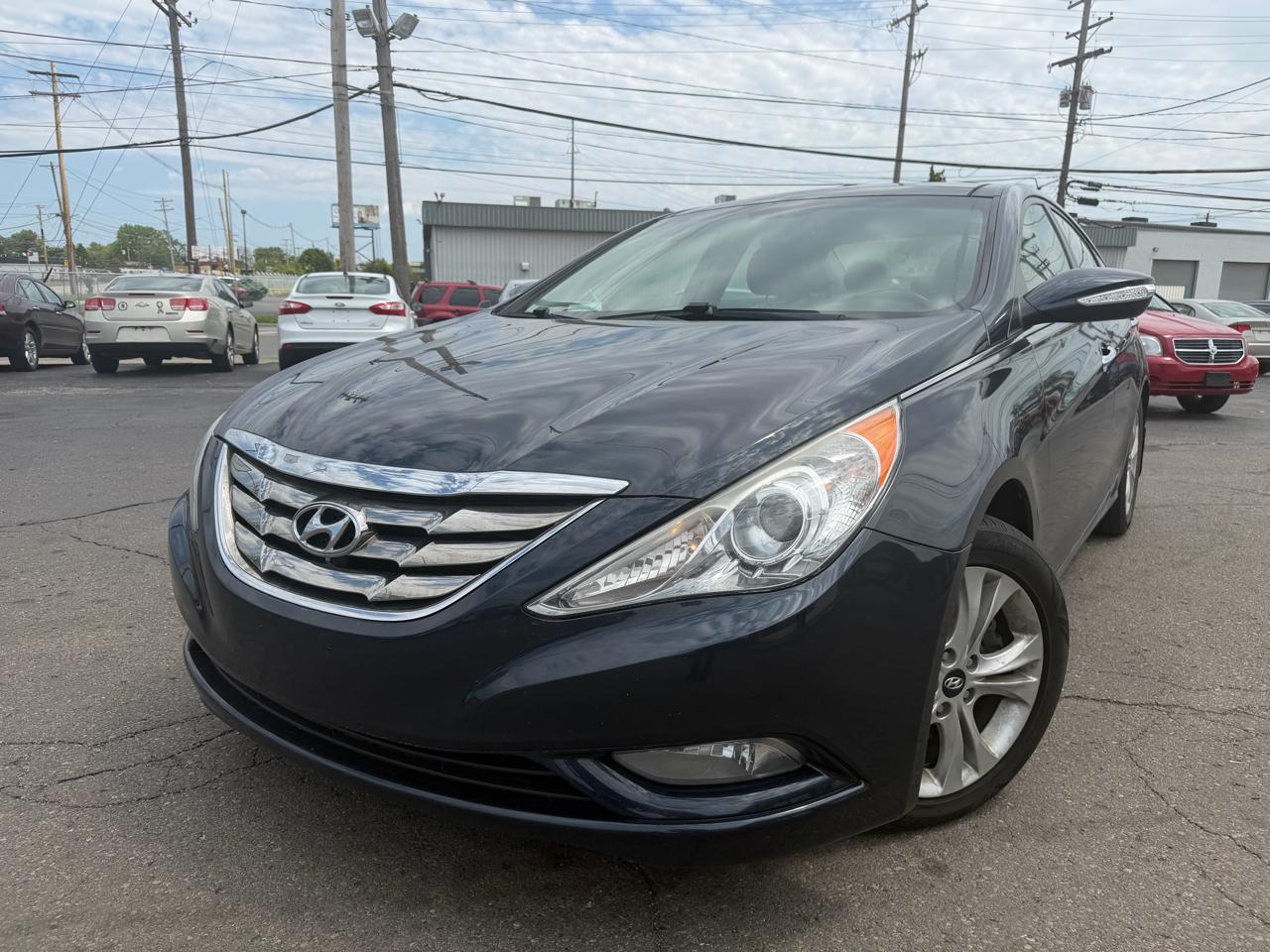 Hyundai Sonata 4dr Sdn 2.4L Auto Limited 2012