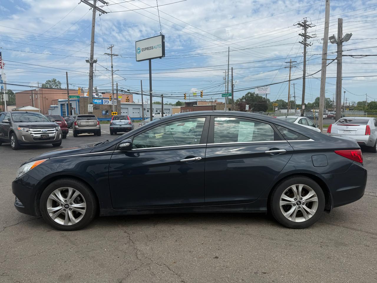 Hyundai Sonata 4dr Sdn 2.4L Auto Limited 2012