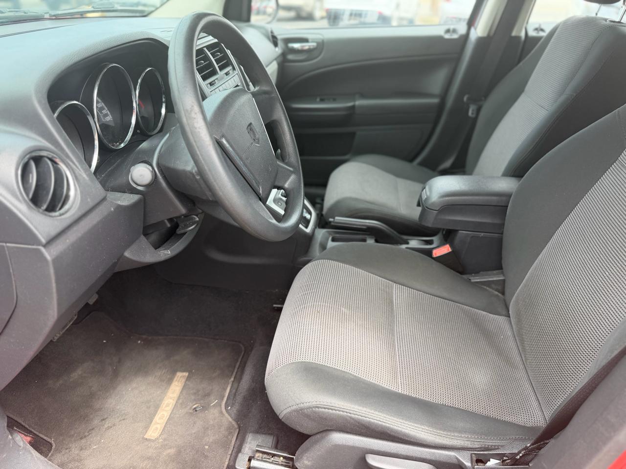 Dodge Caliber 4dr HB SXT 2012