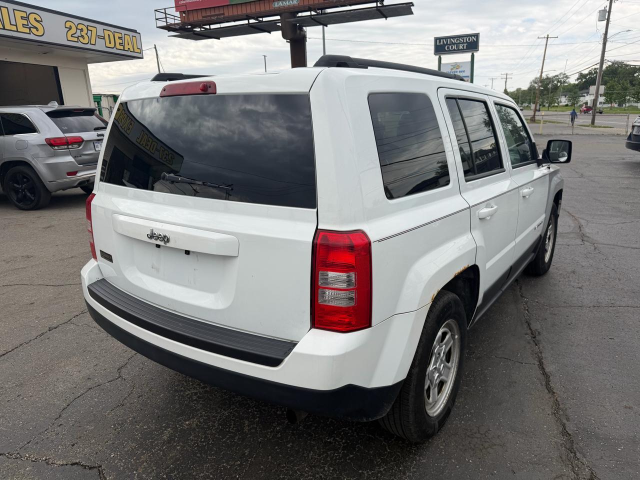 Jeep Patriot FWD 4dr Sport 2015