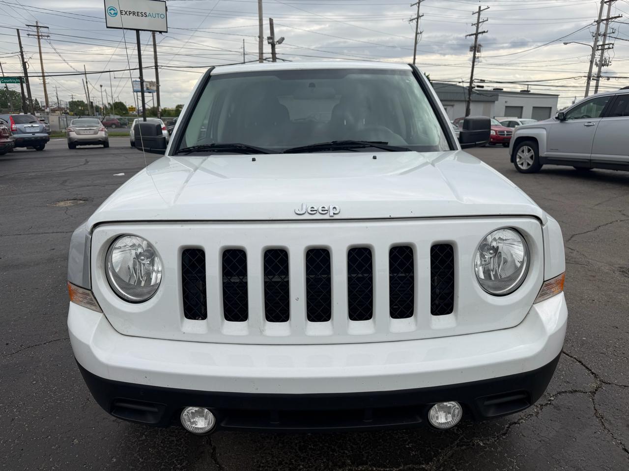 Jeep Patriot FWD 4dr Sport 2015
