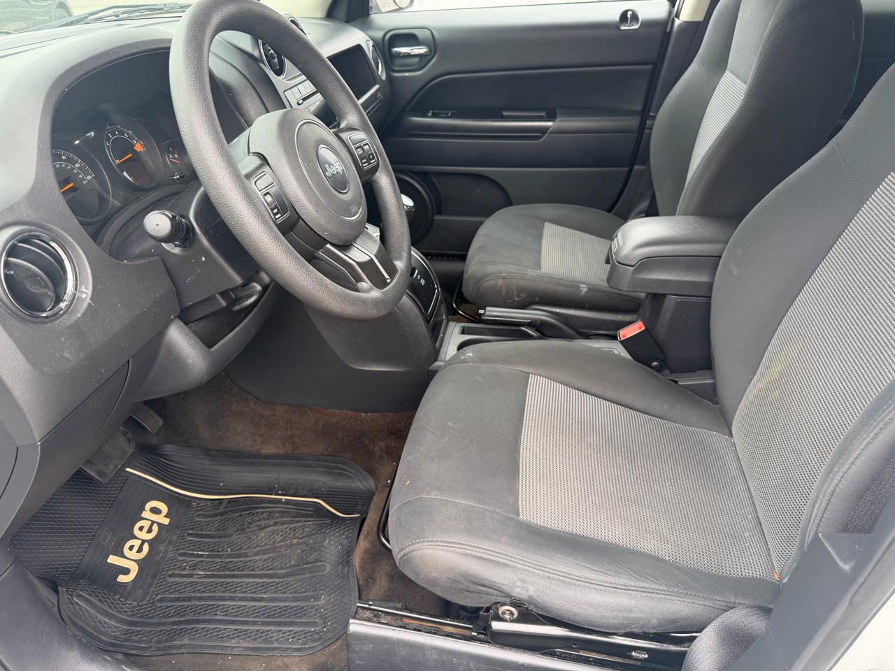 Jeep Patriot FWD 4dr Sport 2015