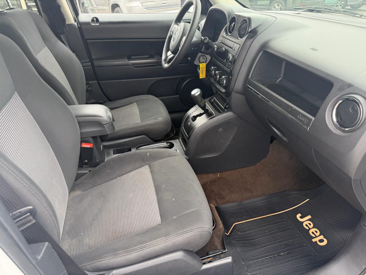 Jeep Patriot FWD 4dr Sport 2015