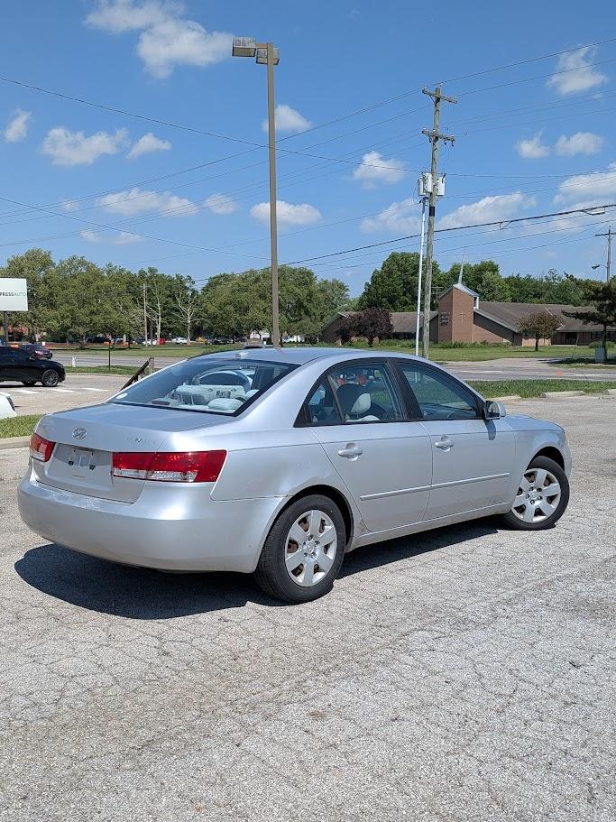 Hyundai Sonata 4dr Sdn I4 Man GLS 2008
