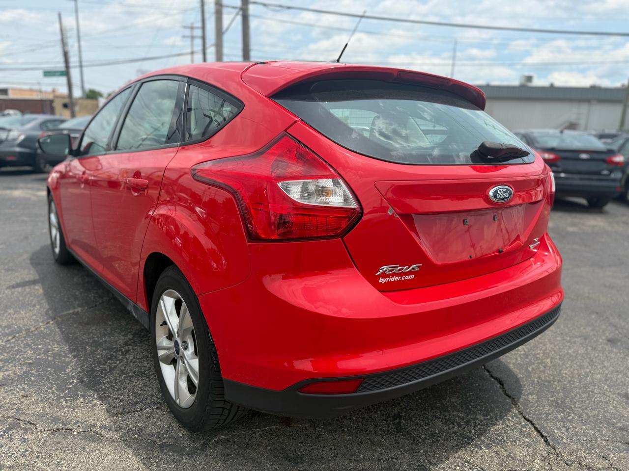 2014 Ford Focus SE - Photo 6