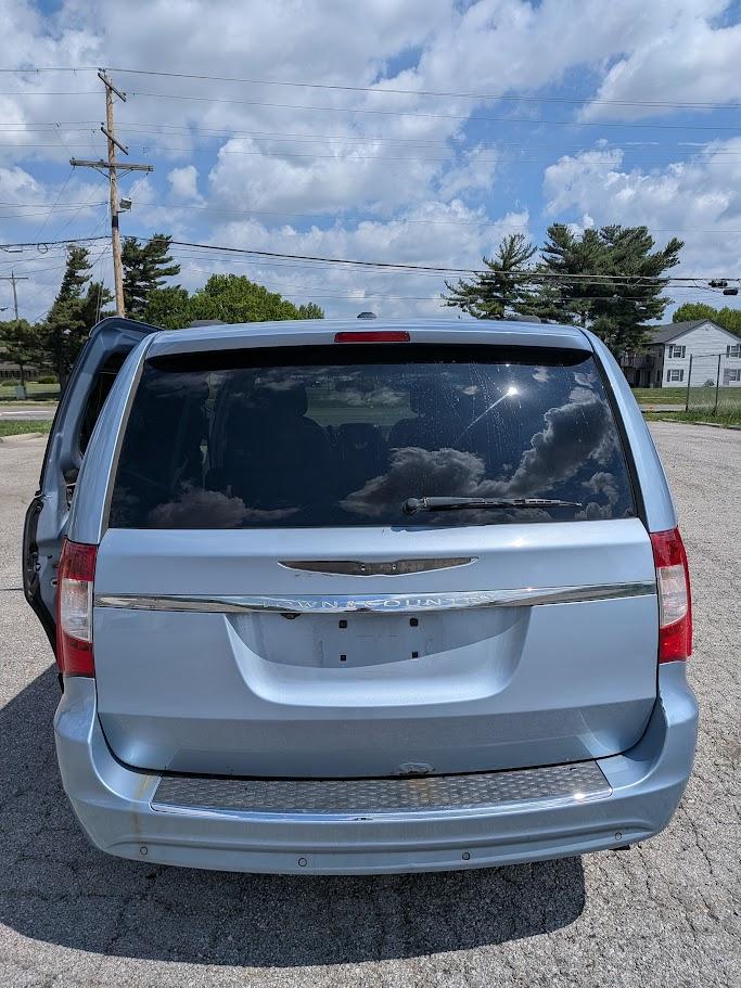 Chrysler Town & Country 4dr Wgn Touring-L 2013