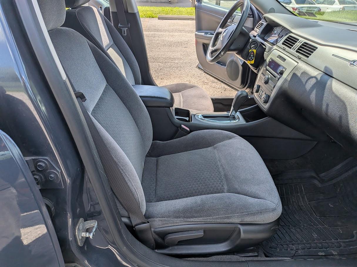 Chevrolet Impala 4dr Sdn 3.5L LT 2008
