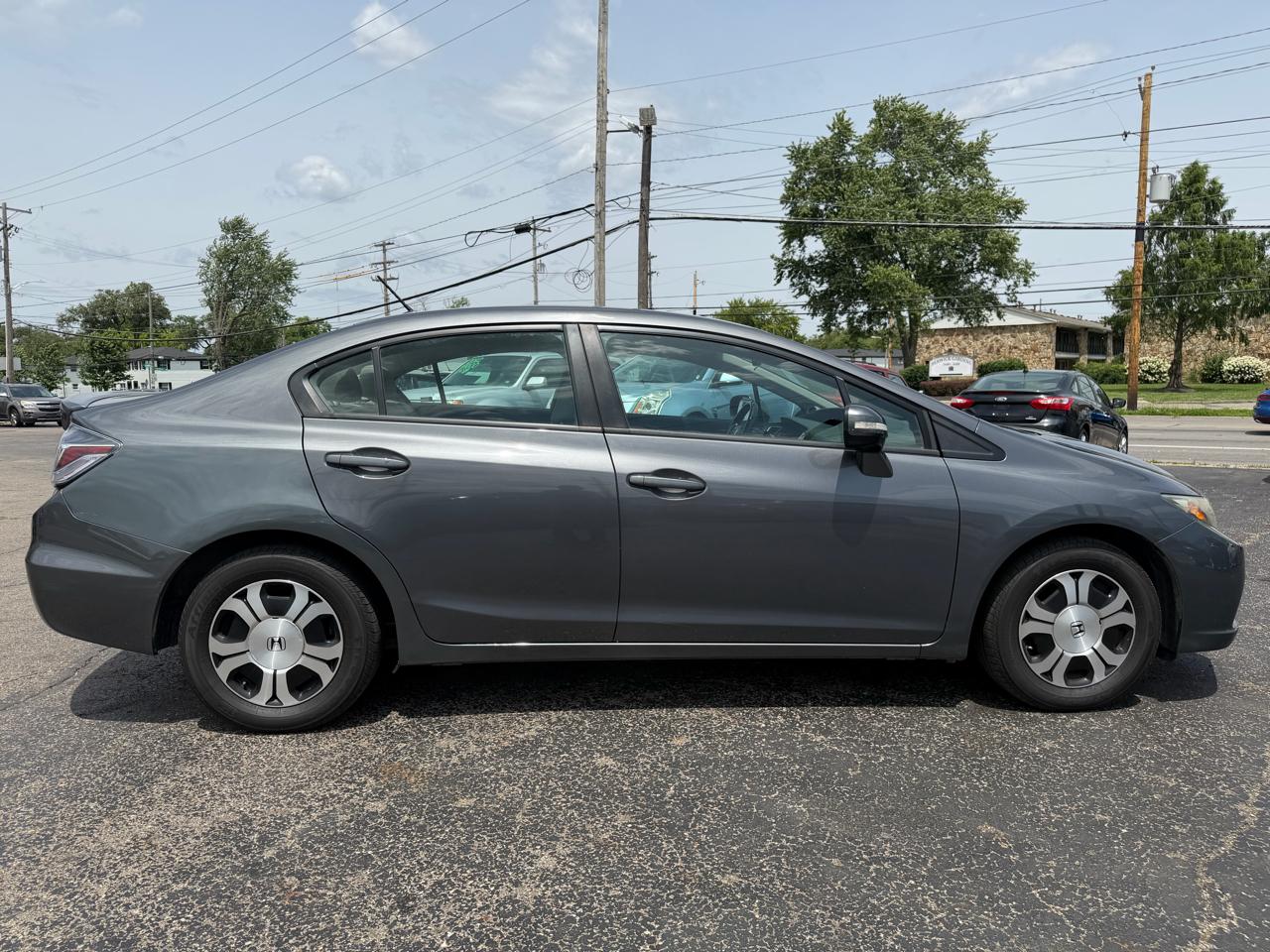 Honda Civic Hybrid 4dr Sdn L4 CVT w/Leather 2013