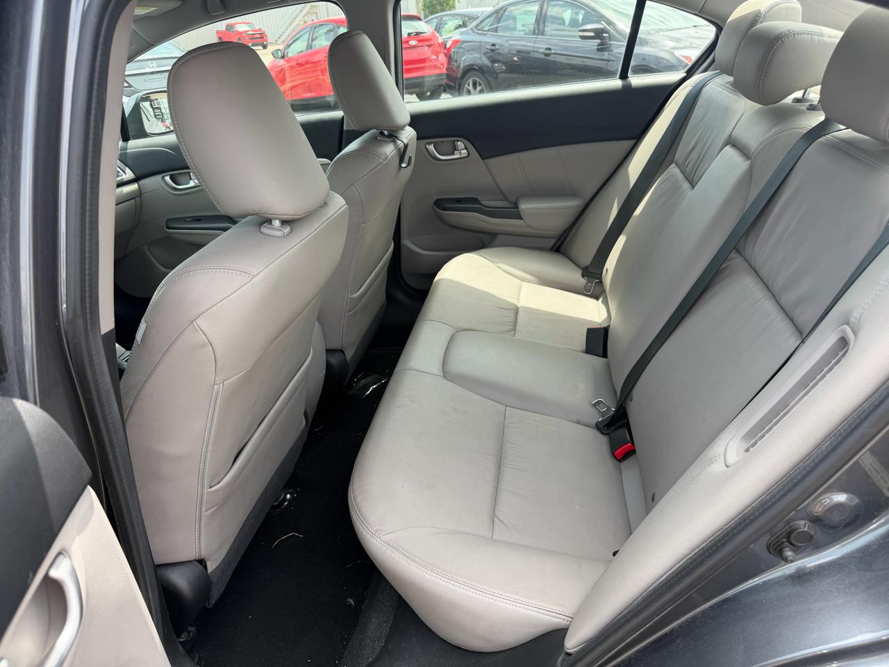 Honda Civic Hybrid 4dr Sdn L4 CVT w/Leather 2013