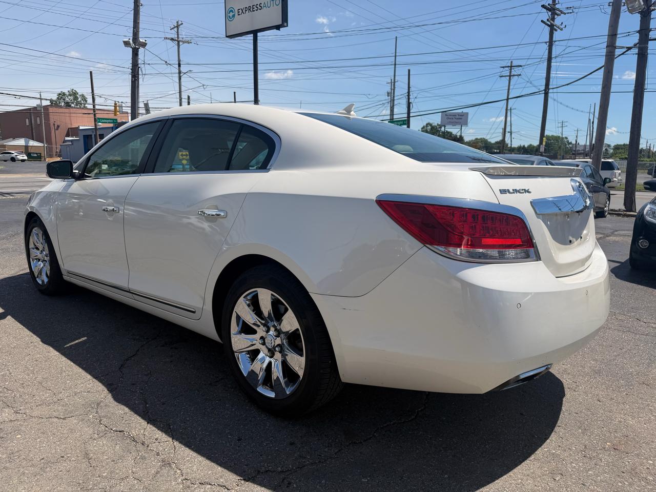 Buick LaCrosse 4dr Sdn Leather FWD 2013