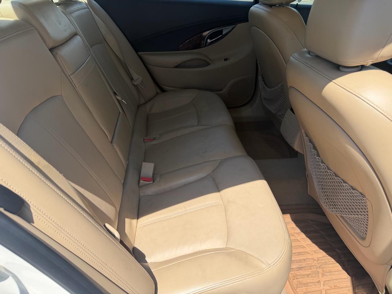 Buick LaCrosse 4dr Sdn Leather FWD 2013
