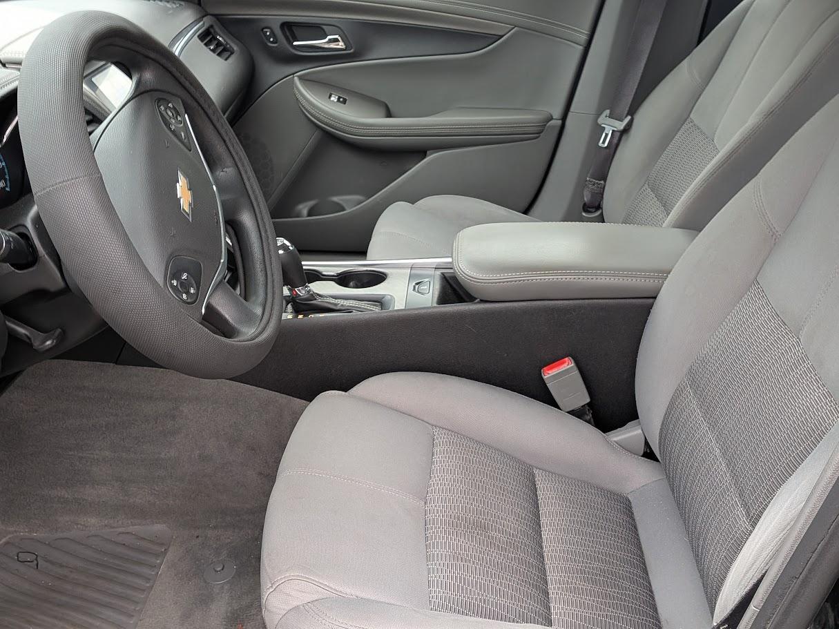 Chevrolet Impala 4dr Sdn LS w/1FL 2017
