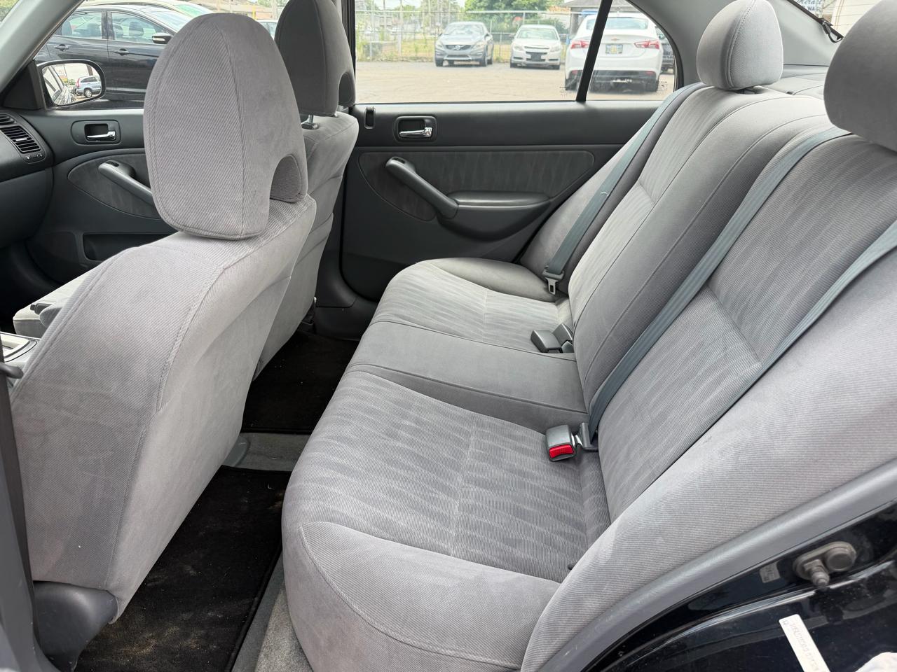 Honda Civic 4dr Sdn LX Auto 2003
