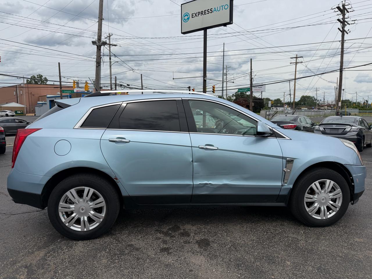 Cadillac SRX FWD 4dr Luxury Collection 2011