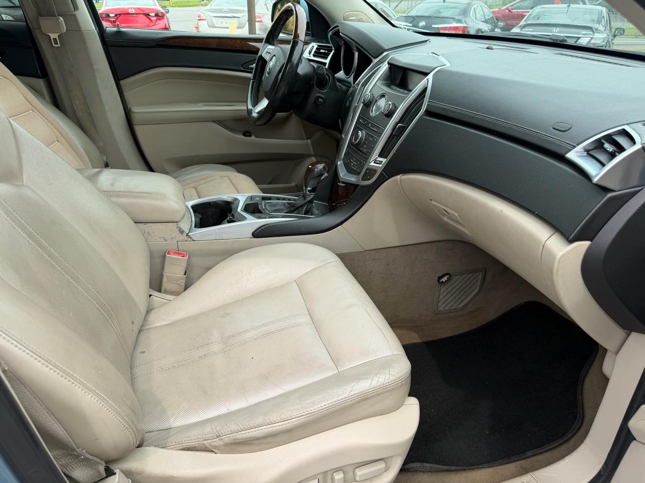 Cadillac SRX FWD 4dr Luxury Collection 2011