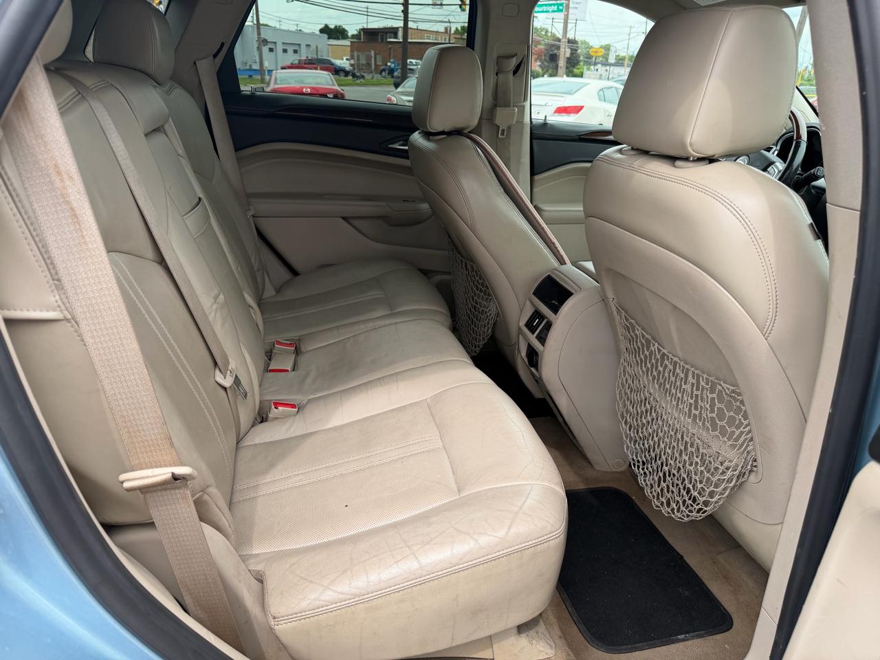Cadillac SRX FWD 4dr Luxury Collection 2011