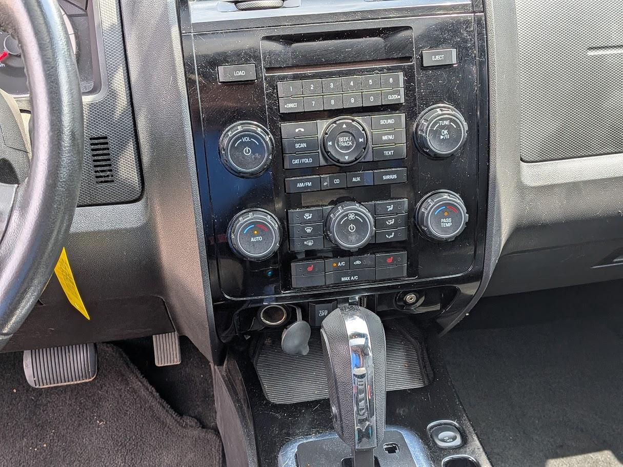 Ford Escape FWD 4dr Limited 2012