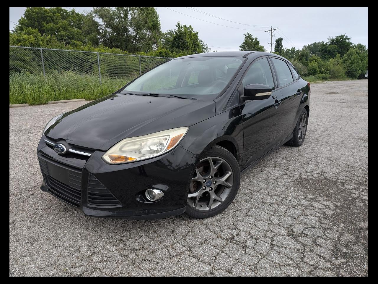 2014 Ford Focus 4dr Sdn SE