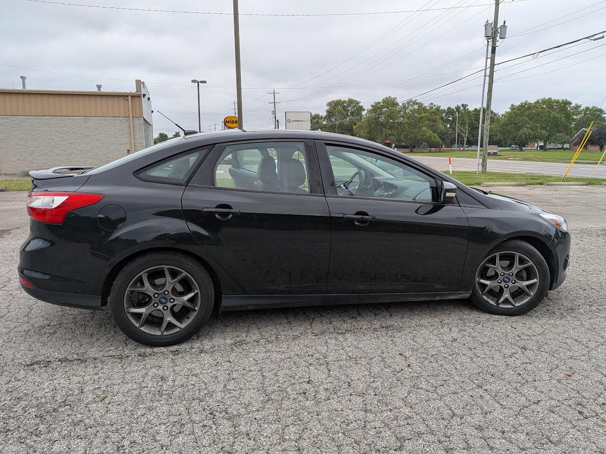 Ford Focus 4dr Sdn SE 2014