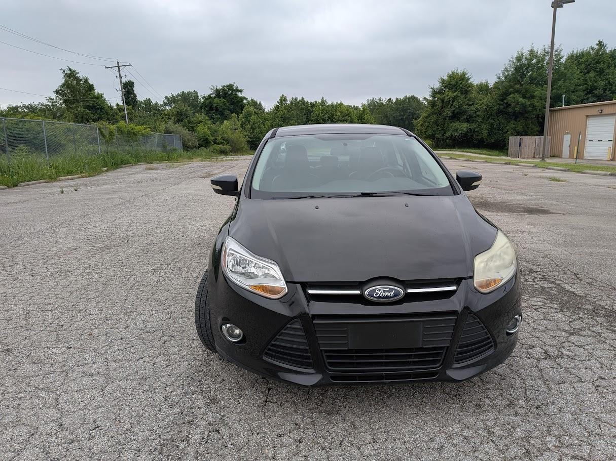 Ford Focus 4dr Sdn SE 2014