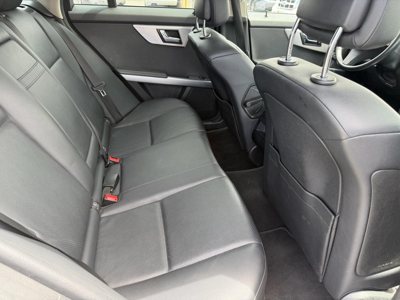 Mercedes-Benz GLK-Class 4MATIC 4dr GLK 350 2011