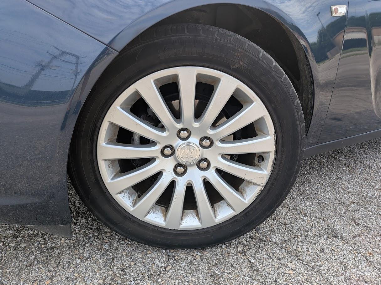Buick Regal 4dr Sdn CXL RL4 (Russelsheim) *Ltd Avail* 2011