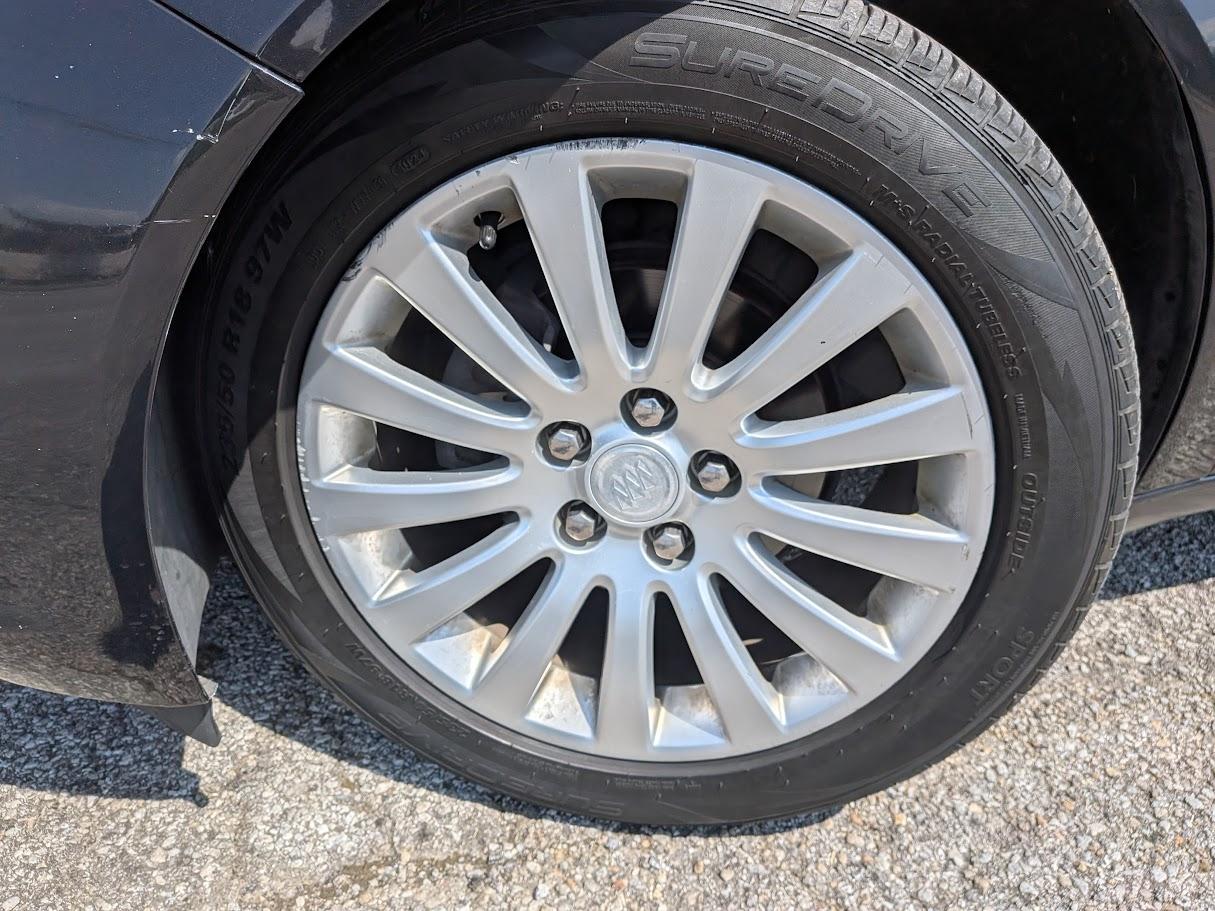 Buick Regal 4dr Sdn CXL RL6 (Russelsheim) *Ltd Avail* 2011