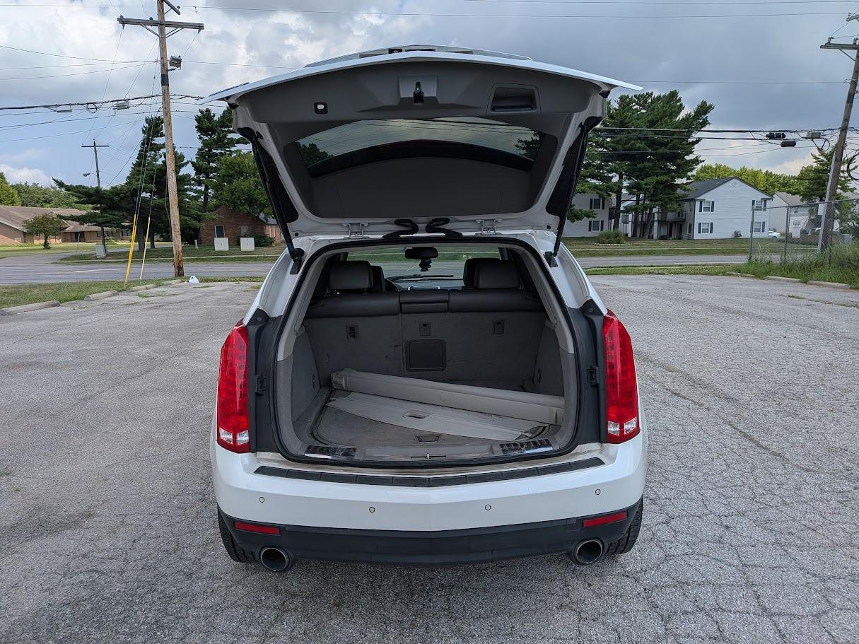 Cadillac SRX FWD 4dr Luxury Collection 2011